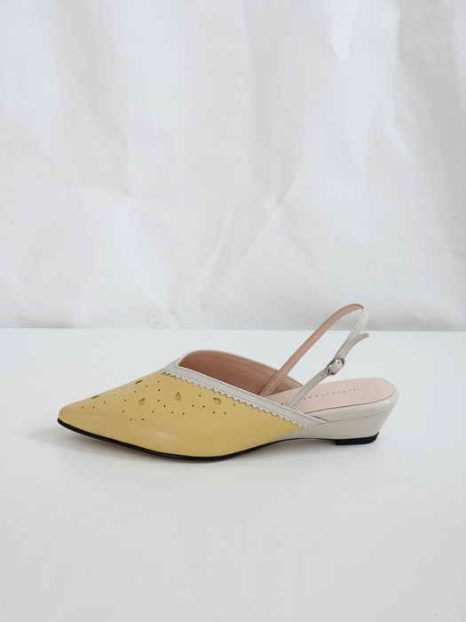 Eyelet lace wedges Mellow yellow