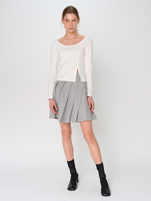 UNBALANCED PLEATS SKIRT / LIGHT GREY