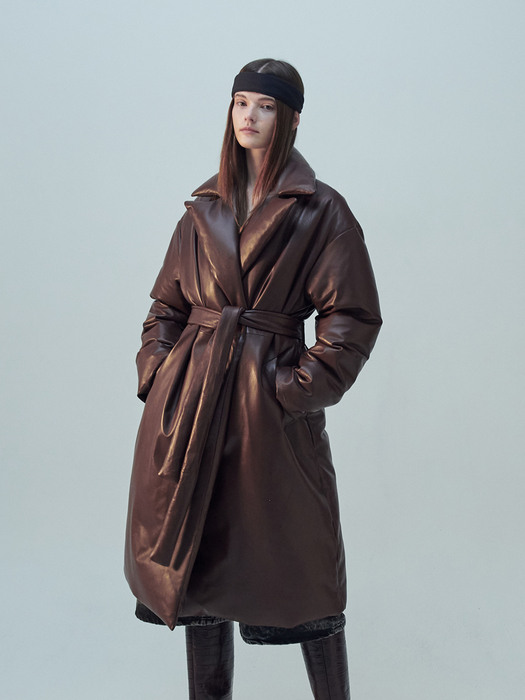 LEATHER DOWN-FILLED SINGLE LONG COAT. BROWN