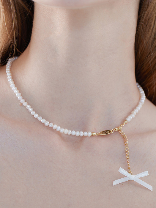 HE047 FreshWater Pearl & ribbon drop necklace