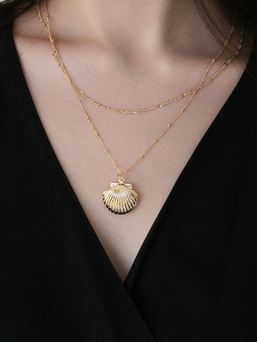 seashell locket necklace