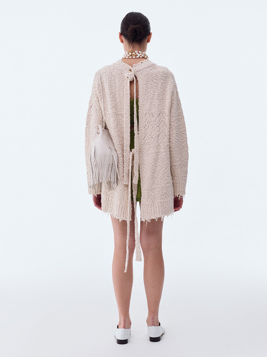 OPEN BACK CABLE OVER SWEATER (CREAM)