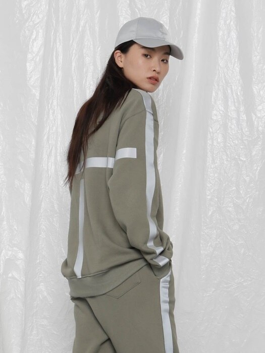 [UNISEX]R TAPED SWEATSHIRT