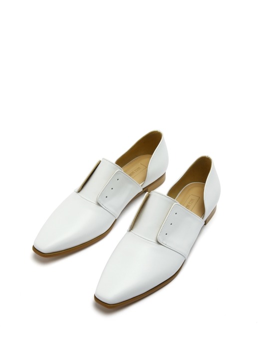 towpice loafer white