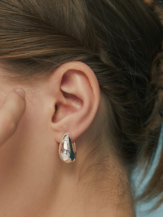 WATER drop ONE-TOUCH EARRING