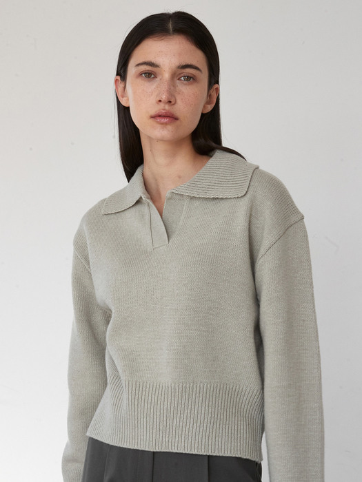 OU1008 wool cropped collar knit (grayish beige)