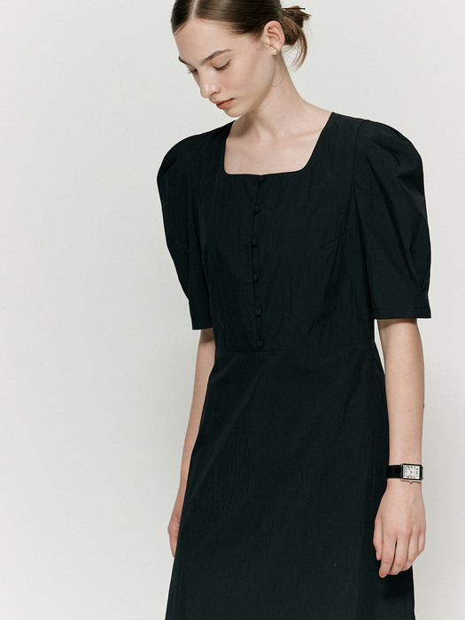 Square neck button A line dress - Black