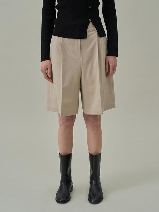 One Tuck Bermuda Pants[LMBDSPPT501]-Beige