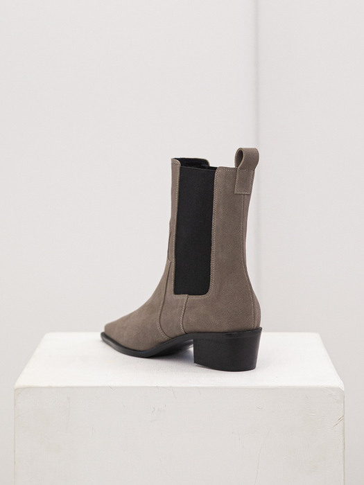 Tau Chelsea-Boots 타우 첼시부츠 21F22GY