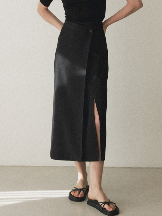 One-button slit long skirt_Black