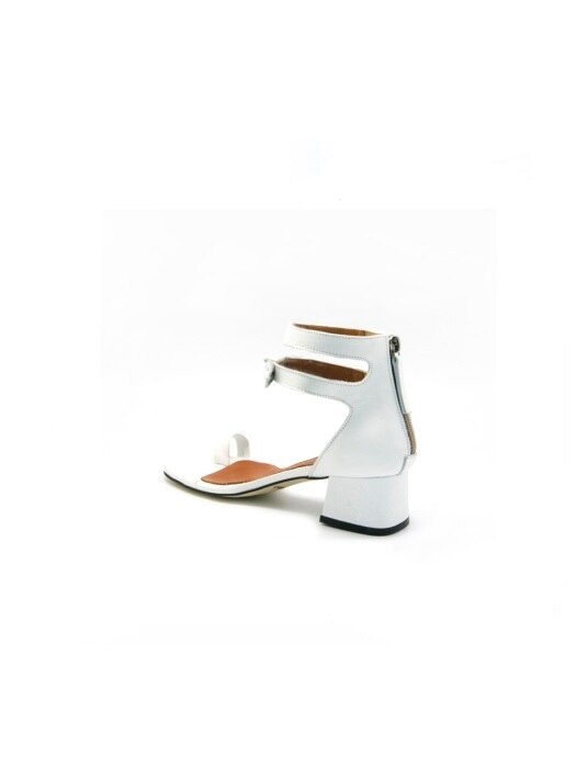 LG2-SS010 ANKLE STRAP SANDALS