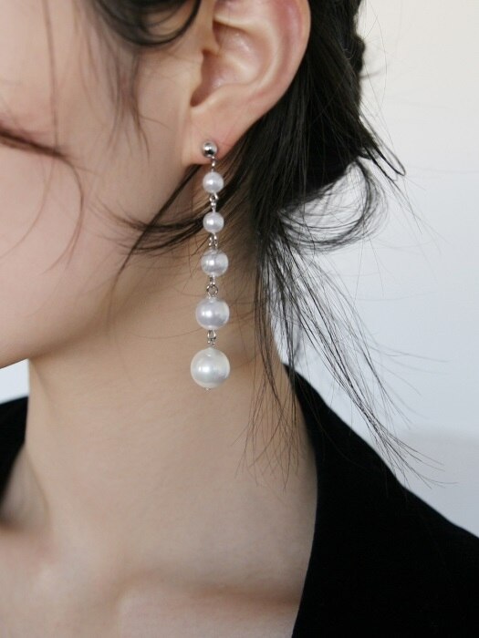 impact pearl drop earrings (2colors)