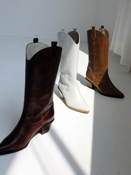 Western Boots (White)