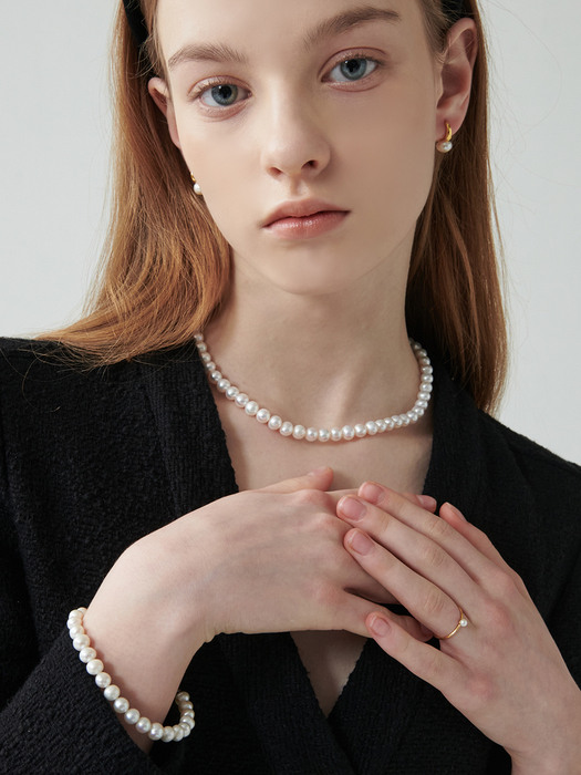 CRH003 Classic mood pearl necklace