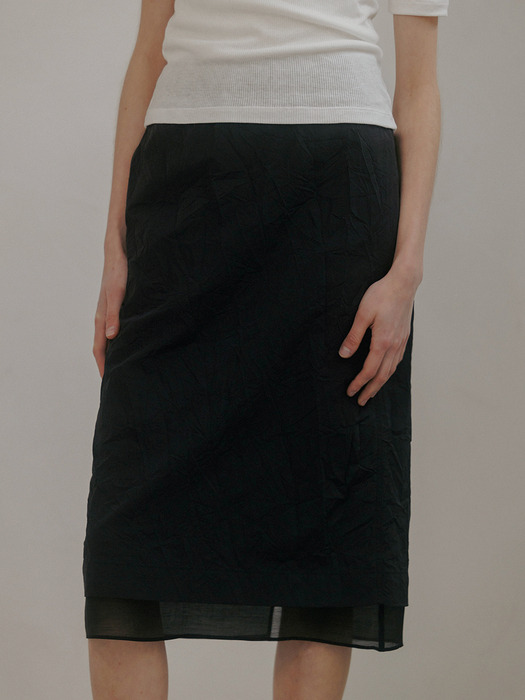 wrinkle layer midi skirt (black)