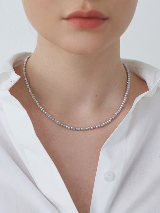 Ocean Gray Pearl Necklace