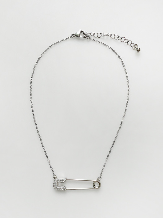 [단독]Safety pin necklace (2color)