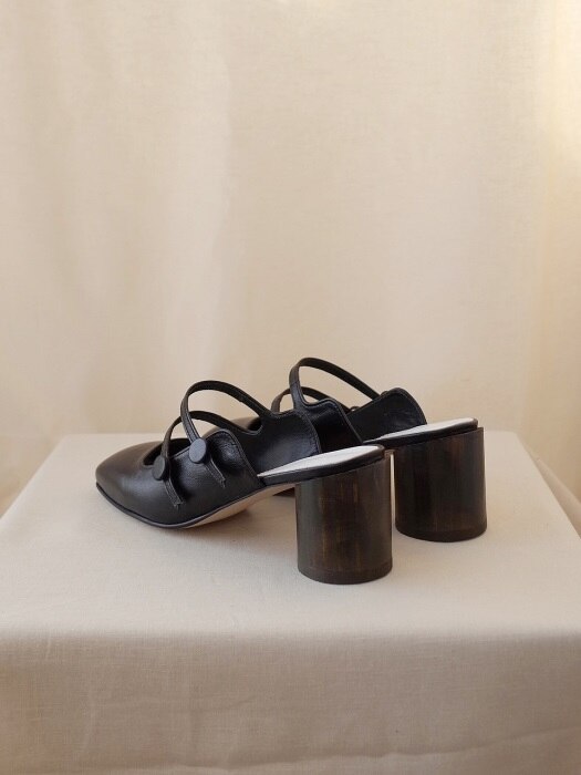 button mary jane mules Black