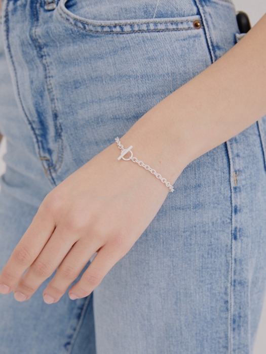 [Silver] Bold Toggle Bracelet