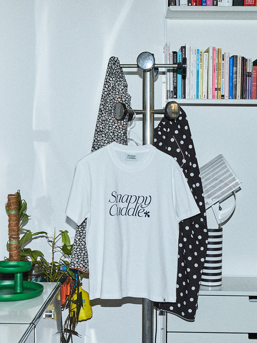 Snappy Room T-Shirts (Black)