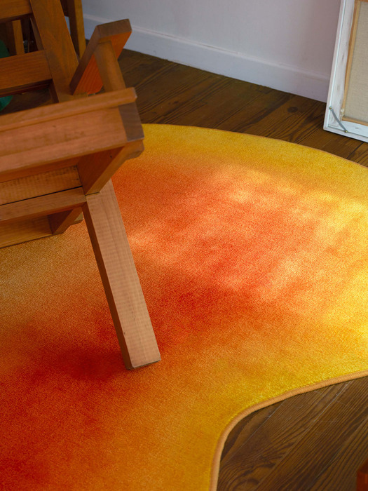 Liquified Gradient Rug Yellow (M / L)