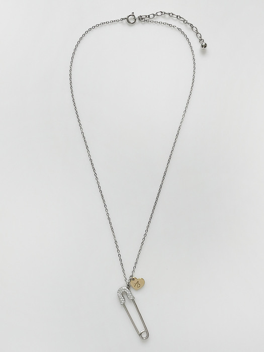 [단독]Safety pin love necklace