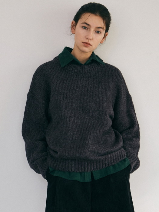 CLASSICAL CASUAL VOLUME SWEATER_CHARCOAL