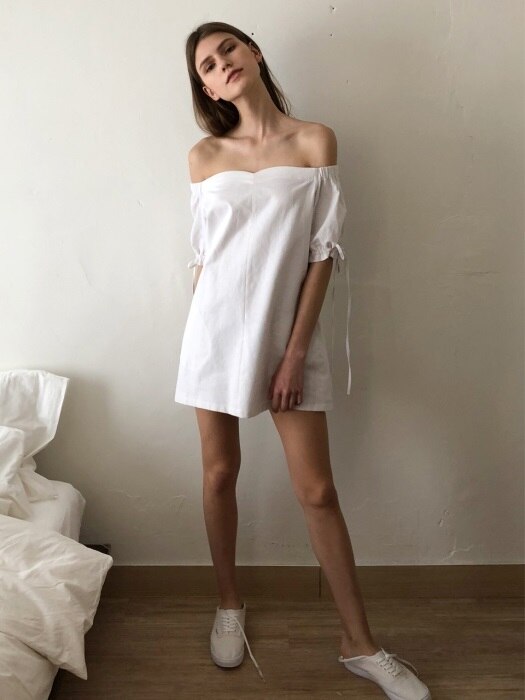 18 SS tulip off-the-shoulder linen mini dress (white)