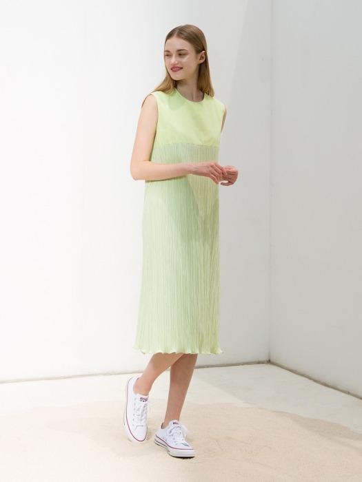 LIME PLEATS ONEPIECE