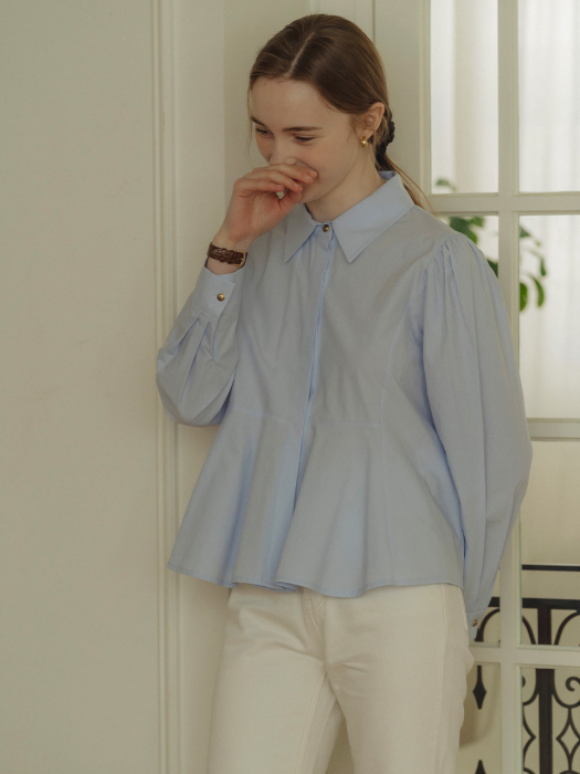 Gold button point flare blouse(Skyblue)