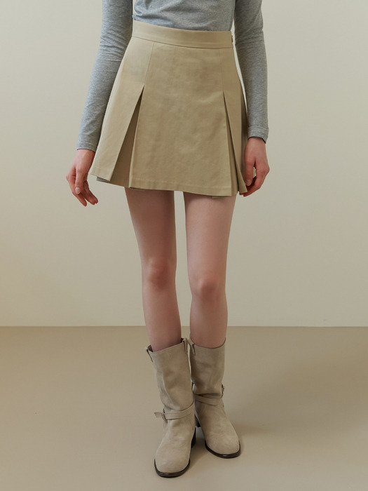 Petite mini skirt (beige)