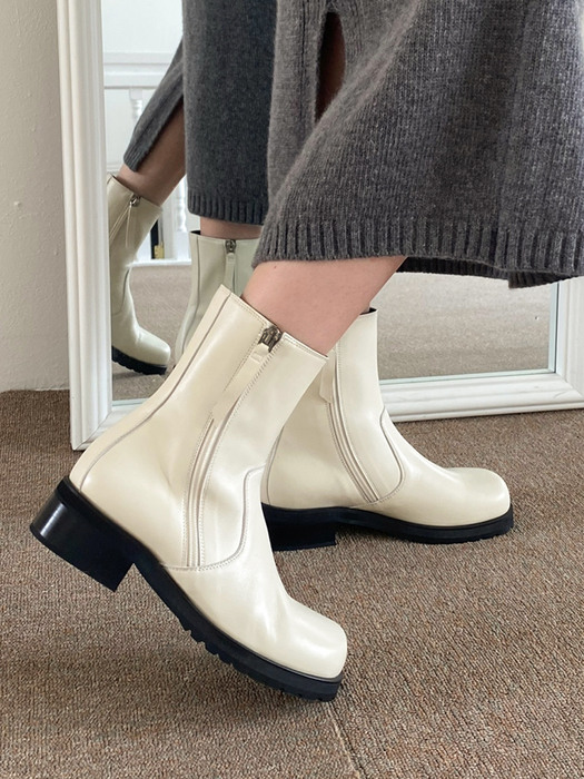IS_221385 Multi-open boots(Cream)