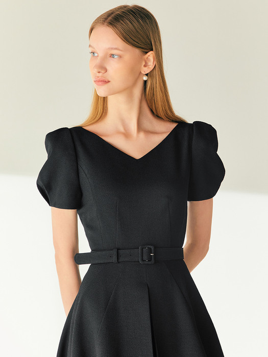 LOUISA V-neck puff sleeve midi dress (Black)