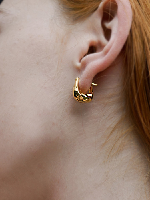 borin earring