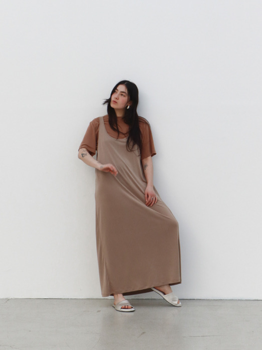Relaxed scoop neck dress (sienna)
