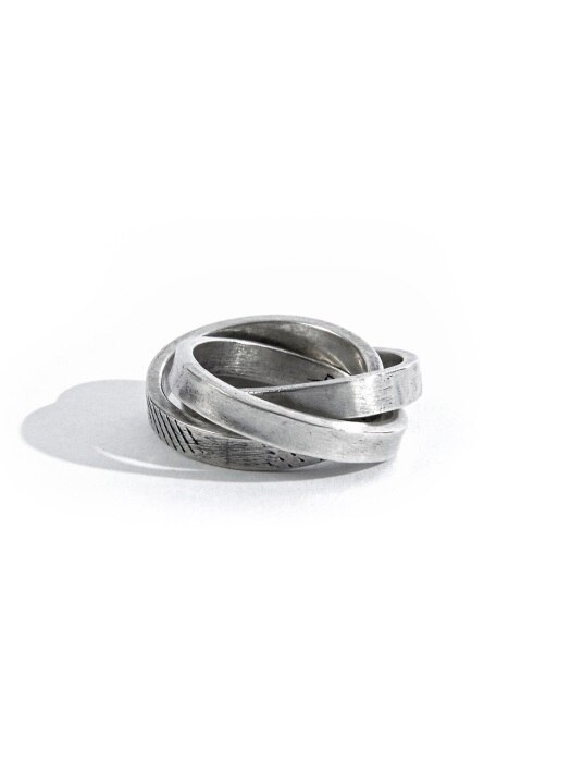 SEWN SWEN SILVER TRIPLE RING