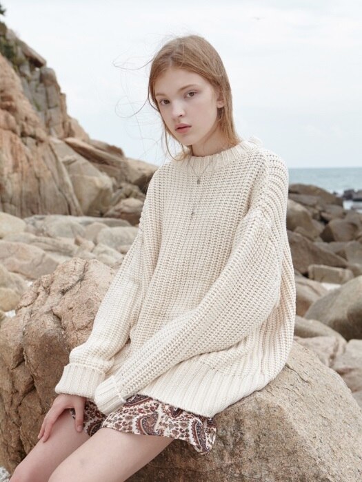 Chunk-knit pullover