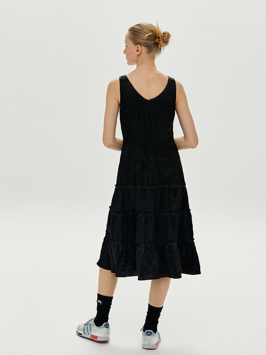 Kate Satin Wrinkle Dress in Black