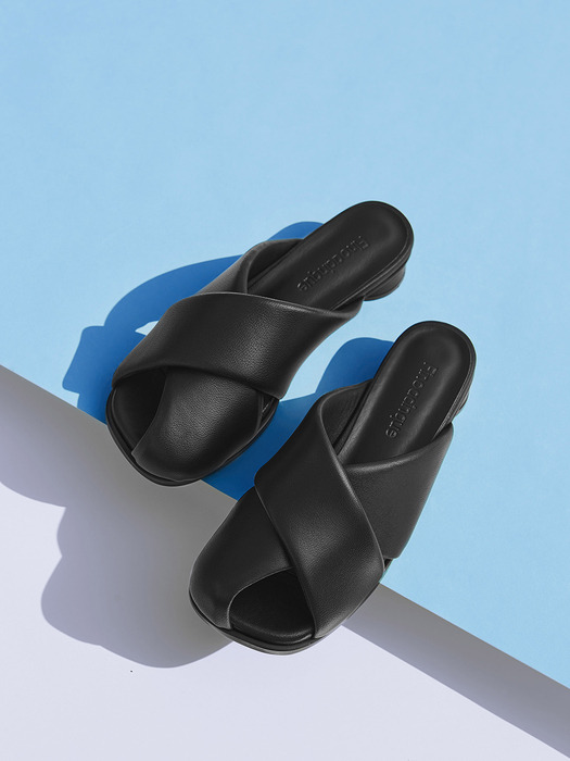 Ongly cushion cross mules_black