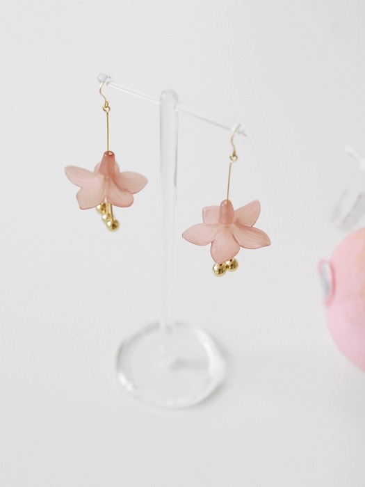 darling flower earrings (pink)