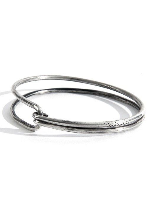 SEWN SWEN SILVER LINE LINK BANGLE  