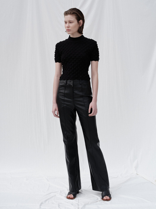 FAUX LEATHER FLARED PANTS (BLACK)