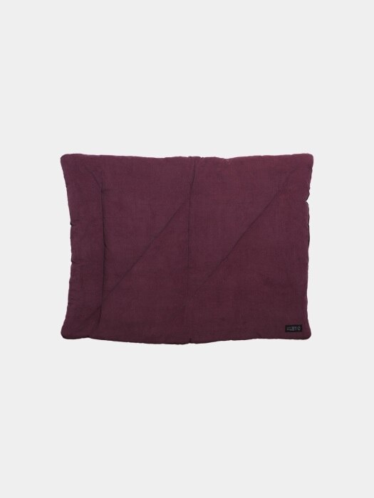 W cushion burgundy