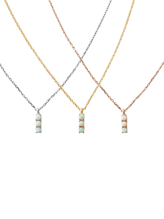 Mini opal necklace