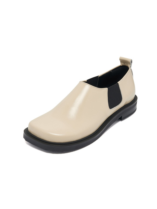 Clam loafer beige