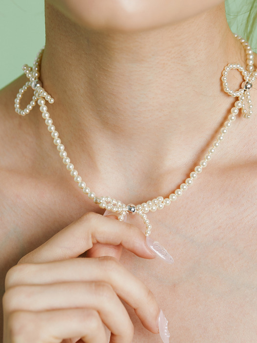 Pearl ball Necklace