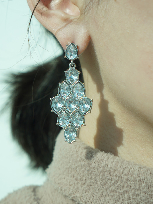 rhombus water drop earrings