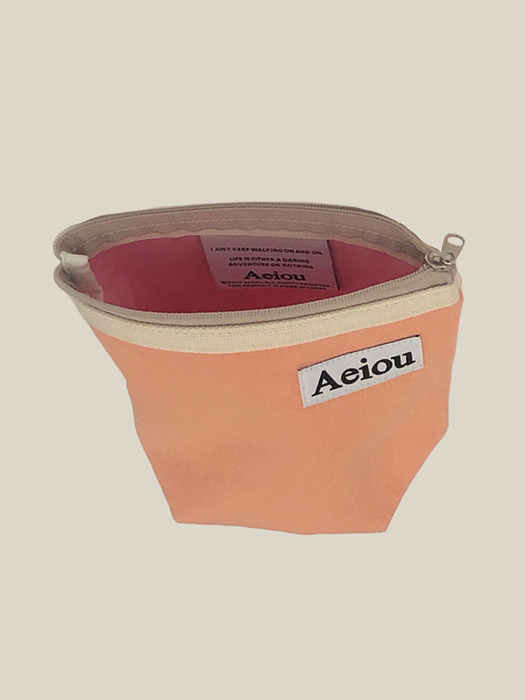 Aeiou Basic Pouch (M size) Salgu yogurt
