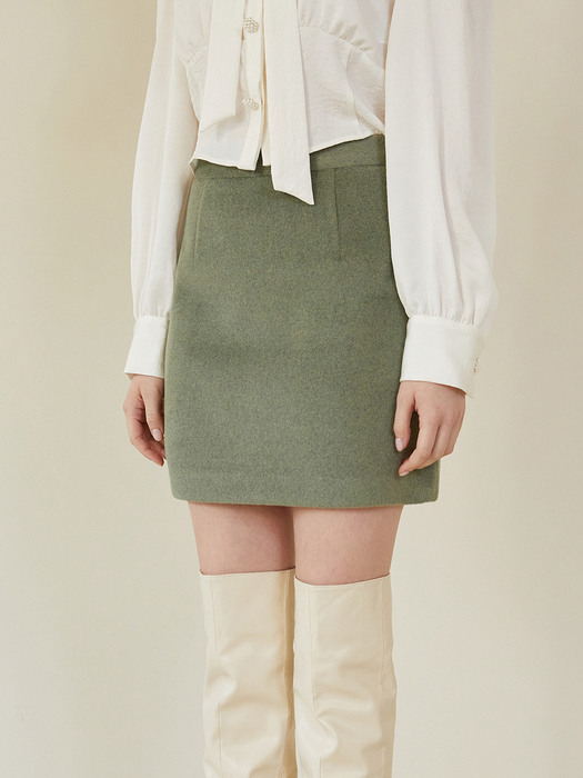 modern dart mini skirt (EMERALD GREEN)