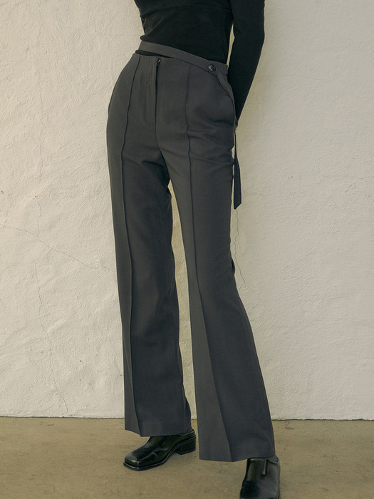 comos 734 waist cutout slacks (gray)
